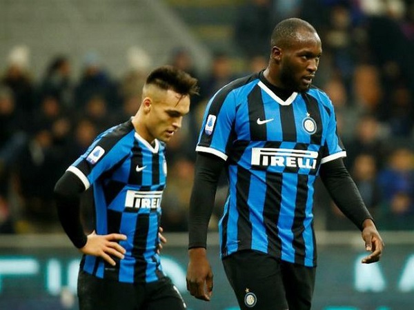 Tin bóng đá sáng 23/7: Inter buông súng trong cuộc đua vô địch Serie A