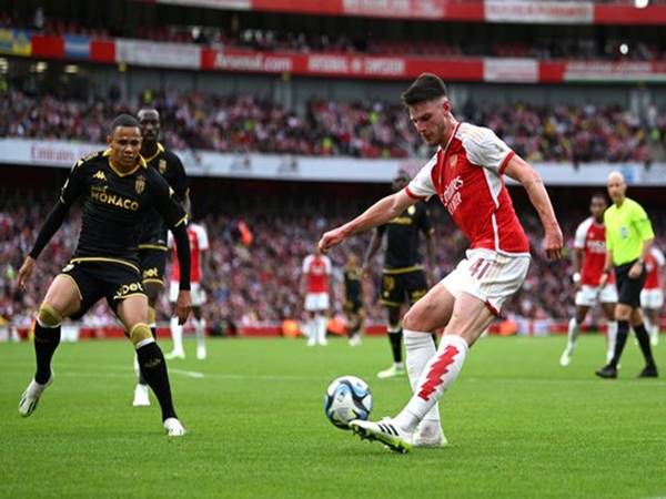 Bóng đá QT 3/8: Arteta chỉ ra ngôi sao đa năng của Arsenal