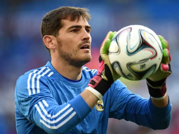 Iker Casillas là một trong những thủ môn huyền thoại của Real Madrid