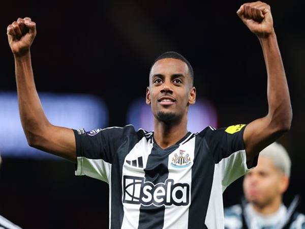 Chuyển nhượng 18/2: Newcastle ra giá bán Alexander Isak