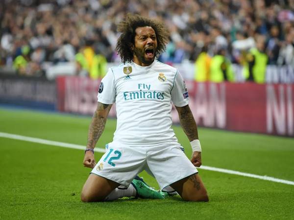 hậu vệ cánh trái Marcelo