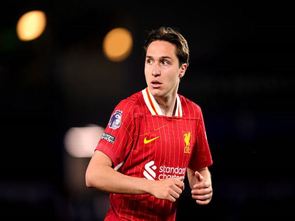 Liverpool cân nhắc lại kế hoạch chuyển nhượng