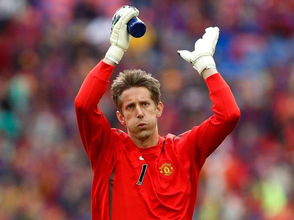 Hành trình sự nghiệp đầy vinh quang của Van der Sar