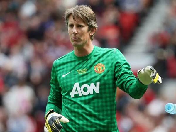 Thủ môn Van der Sar: Huyền thoại khung gỗ của thế giới