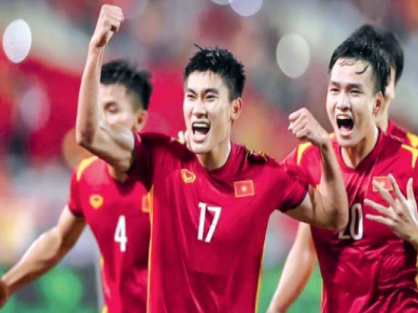 Nhâm Mạnh Dũng – Số 17 trẻ trung và khoảnh khắc vàng tại SEA Games