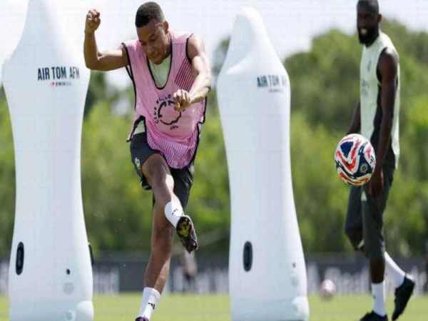 Tin bóng đá: Kylian Mbappe sẵn sàng tái xuất trận Juventus