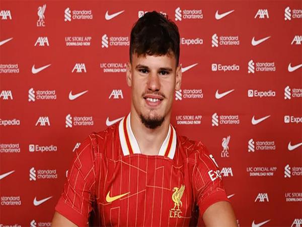 Tin CLB Liverpool: Hoàn tất bản hợp đồng 6 năm