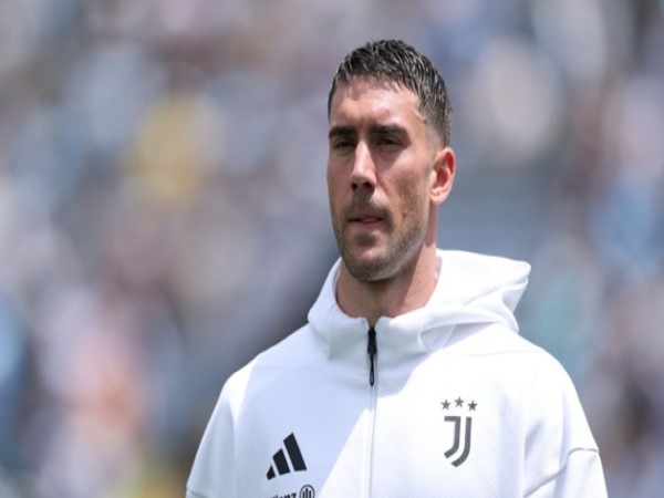 Tin Juventus: Dusan Vlahovic người thừa gây tranh cãi ở Juventus