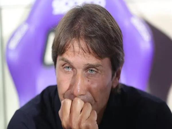 Tin CLB Napoli: HLV Conte là bậc thầy biến hóa