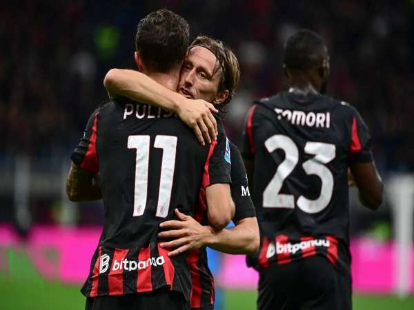 Biệt danh của AC Milan: Niềm tự hào đỏ đen của bóng đá Ý