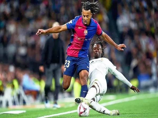 Khám phá số áo Kounde từng mặc từ Bordeaux đến Barca