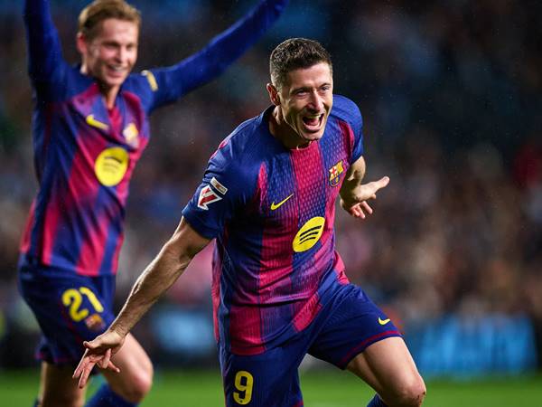 Bản năng săn bàn của Robert Lewandowski