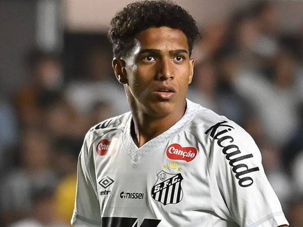 Phong cách thi đấu thu hút của Souza