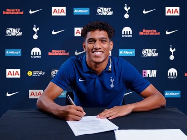 Tin Tottenham: Tân binh 19 tuổi Souza gia nhập Tottenham