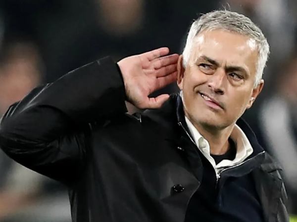 Tiểu sử HLV Jose Mourinho và những cột mốc đáng nhớ